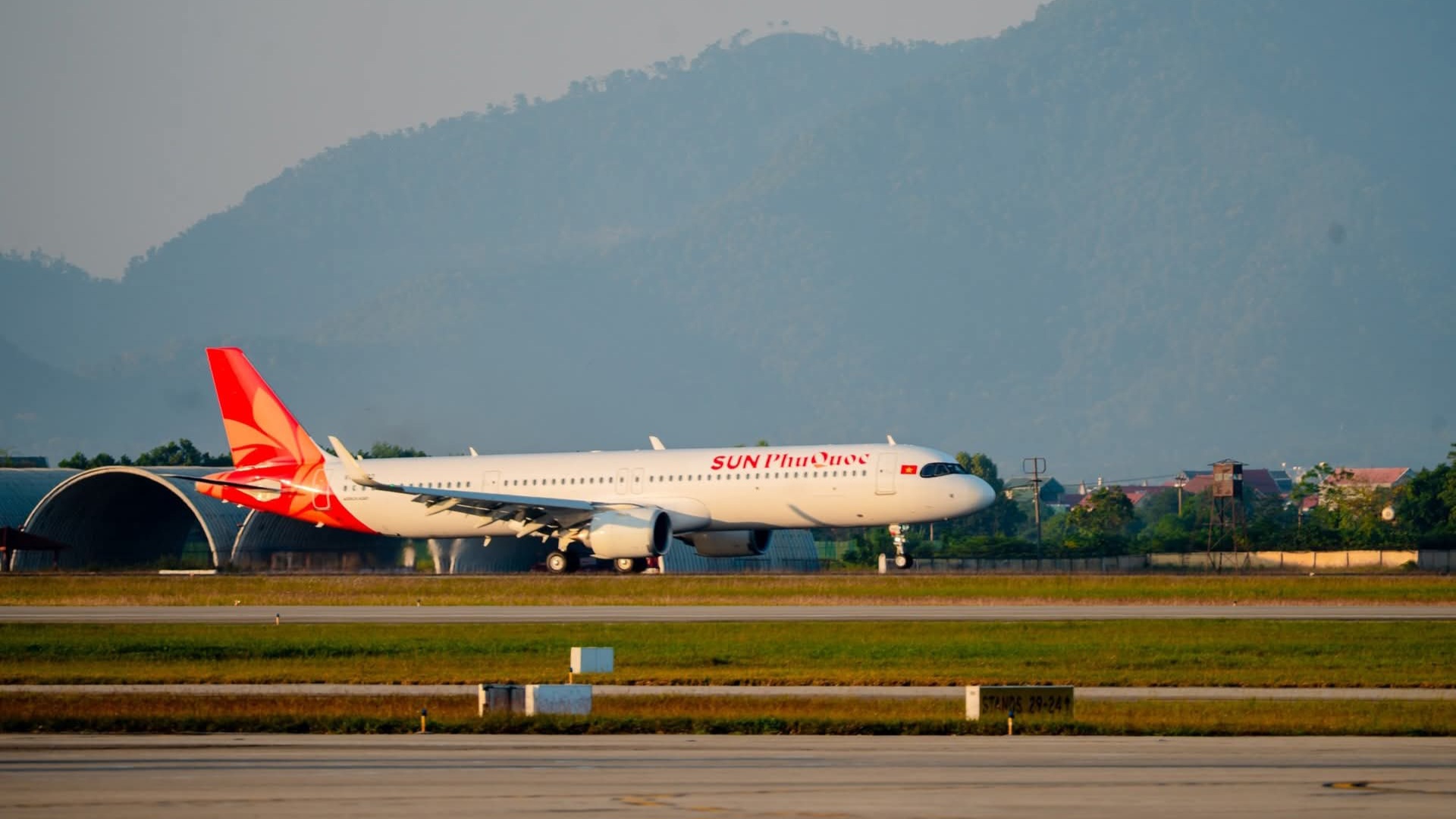 Vietnam : Sun PhuQuoc Airways lance son réseau long-courrier avec huit A330-200 ex-American Airlines 1 Air Journal