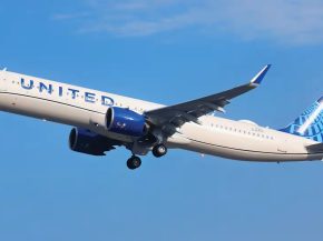 
United Airlines a sécurisé environ 390 millions de dollars de financement auprès de la banque britannique Standard Chartered p