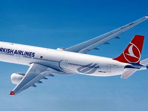 
Un Airbus A330 de Turkish Airlines assurant le vol TK726 entre Istanbul et Katmandou a subi lundi matin un départ de feu sur un 