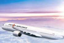 
Le premier Airbus A350-1000 de Japan Airlines a effectué avec succès son vol inaugural le 24 janvier 2024.
L’entrée en servi