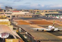 
Emirates renforce son attachement au superjumbo Airbus A380 en prolongeant de cinq ans les baux de deux appareils auprès de DS A