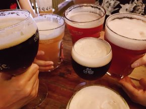 
Quelques minutes avant de décoller, un pilote de Southwest Airlines a été arrêté par des policiers pour avoir tenté de pren