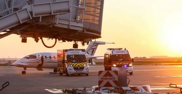 
Le Groupe ADP (Aéroports de Paris), la CSAE (Chambre syndicale de l assistance en escale), la FNAM (Fédération Nationale de l 