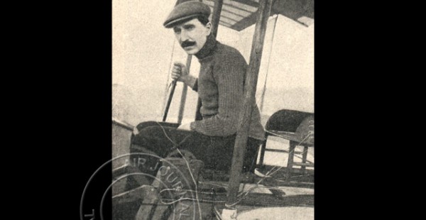 
Histoire de l’aviation – 3 décembre 1910. L’Italie n’en finit plus d’enterrer ses morts, un peu plus de deux mois aup