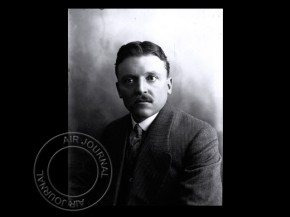 


Histoire de l’aviation – 6 octobre 1912. La maison de champagne Pommery a mis en place une compétition aéronautique : l