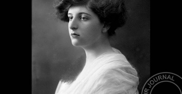 Histoire de l’aviation – 16 janvier 1929. Auteur d’un magnifique raid qui la conduit de Grande-Bretagne jusqu’en Afrique d