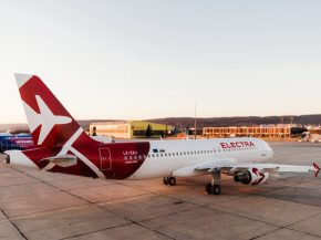 
Un Airbus A320 reliant Varsovie à Tel-Aviv et opéré par la compagnie bulgare Electra Airways pour le compte de LOT Polish Airl