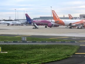 
Wizz Air arrive en tête du classement d’AirAdvisor des compagnies aériennes européennes les moins chères, devant TAP Air Po