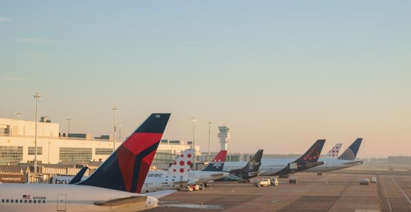 
Les travaux de rénovation de la piste principale de Brussels Airport (Bruxelles-Zaventem) se sont achevés dans les délais pré