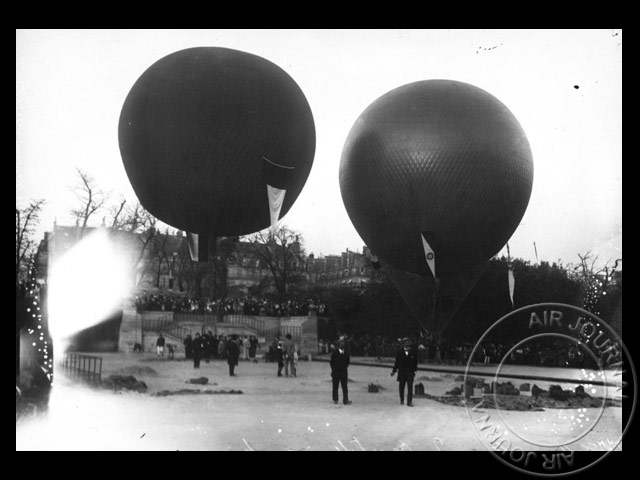 Le 22 décembre 1913 dans le ciel :  Un record chèrement acquis