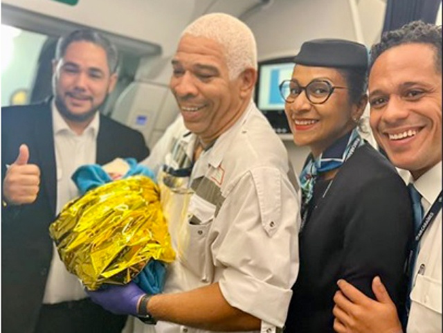 Air Caraïbes : une naissance à bord d’un vol entre Paris-Orly et Fort-de-france