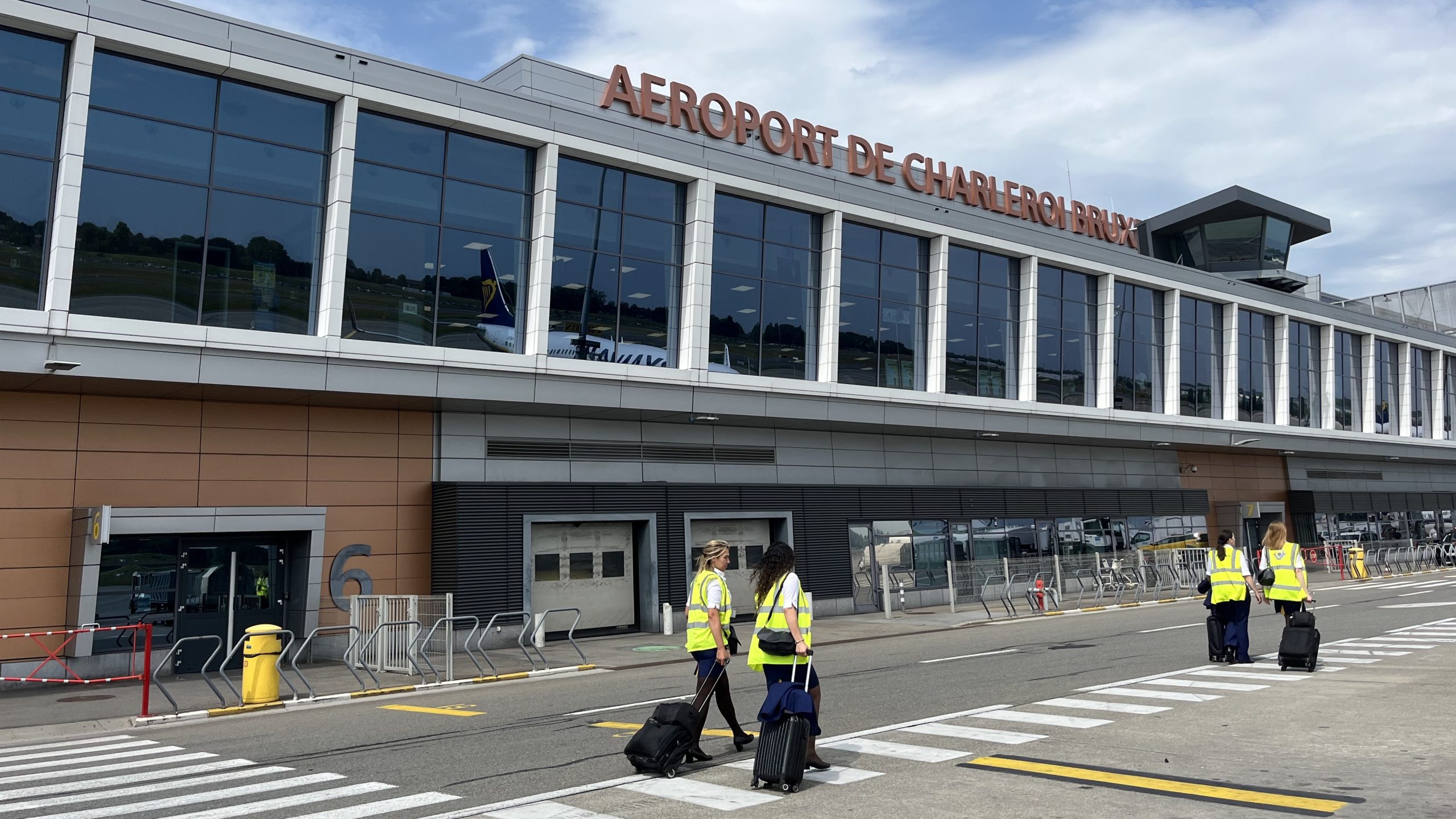 Ryanair renonce aux coupes à Charleroi après l’abandon de la taxe aérienne locale  1 Air Journal