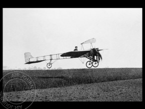 
Histoire de l’aviation – 23 janvier 1909. Conçu en collaboration avec Raymond Saulnier, l’appareil que vient de réaliser