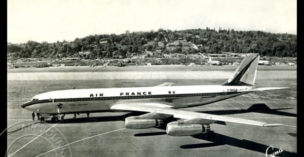 
Histoire de l’aviation – 8 mai 1960. C’est sur un franc succès que s’achève, en ce dimanche 8 mai 1960, le to