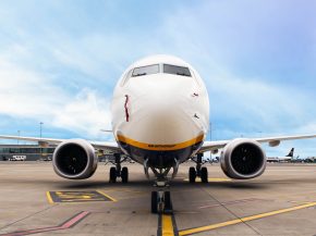 Ryanair a annoncé l’ouverture d’une base de deux avions à Rimini, en Italie, pour l’été 2027. Elle prévoit 17 liaisons,