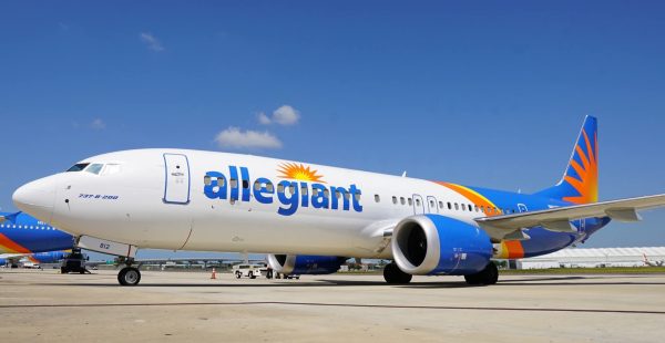La compagnie américaine à très bas coûts Allegiant Air a levé des options sur six Boeing 737-8 supplémentaires, dont la livr