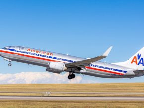 
Le renchérissement brutal du kérosène commence à modifier les programmes de vols aux Etats-Unis. American Airlines, United Ai