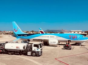 
Après 31 ans de présence, TUI fly Belgium a effectué son dernier vol régulier depuis Liège le 4 janvier 2026. L’aéroport 