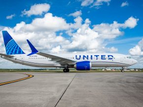
United Airlines a entamé la modernisation de sa flotte basée à Guam, territoire américain stratégique au cœur du Pacifique,