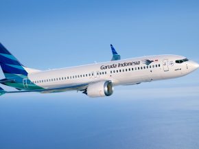 
Sous la pression d’un kérosène renchéri de plus de 70% en un mois, Jakarta autorise les compagnies aériennes à augmenter l