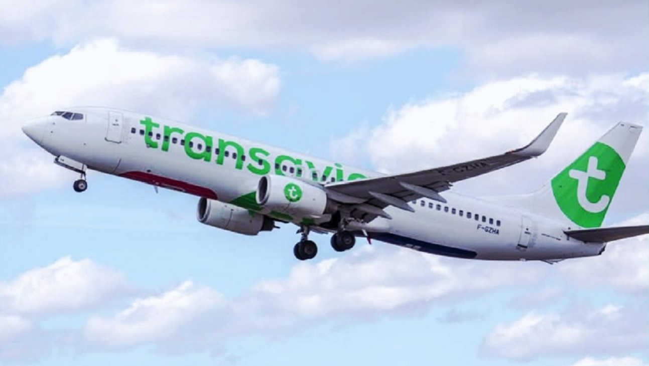 Surbooking chez Transavia : deux passagères installées en cockpit provoquent une enquête interne aux Pays‑Bas 1 Air Journal