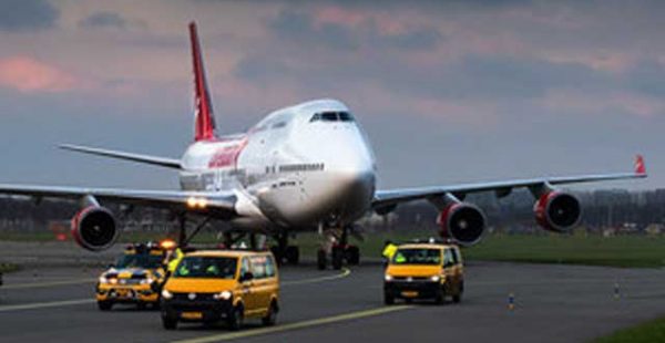 Corendon, agence de voyages, compagnie aérienne et groupe hôtelier, fera transporter un Boeing 747-400 de l aéroport de Schipho