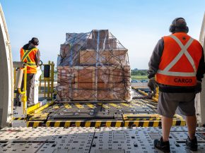 
En septembre 2025, le trafic mondial de fret aérien a enregistré une hausse de 2,9% par rapport à la même période en 2024, m