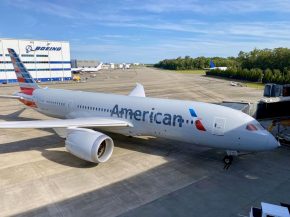 
American Airlines a annoncé une modification de son programme de vols à l international jusqu en 2025 à cause des retards de l