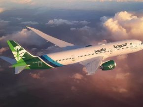 Un pilote de Saudia a été tué lors des attaques du 8 octobre 2026 contre l’aéroport international King Khalid de Riyad, où 