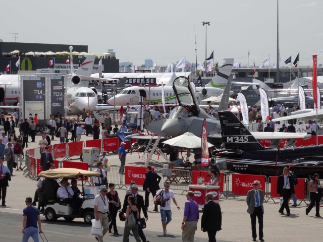 air-journal-bourget-2013-11