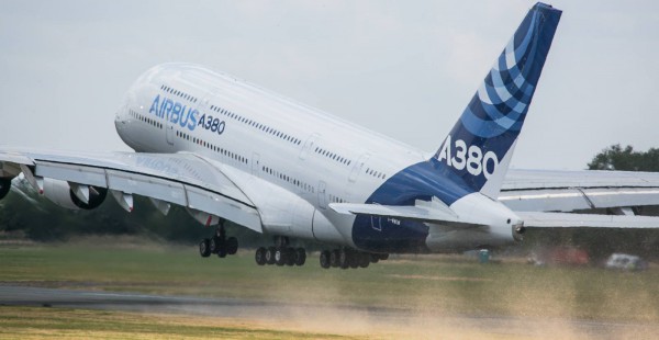 L avionneur européen Airbus a annoncé le lancement de l application iOS (Apple) de réalité augmentée nommée iflyA380, pour p