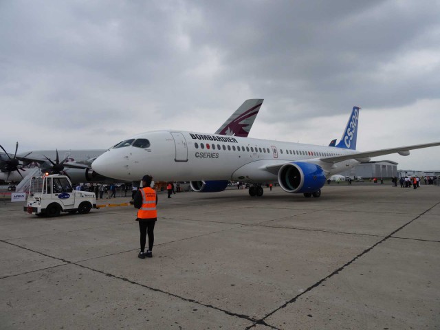 air-journal-bourget-2015-bombardier-cs300-4