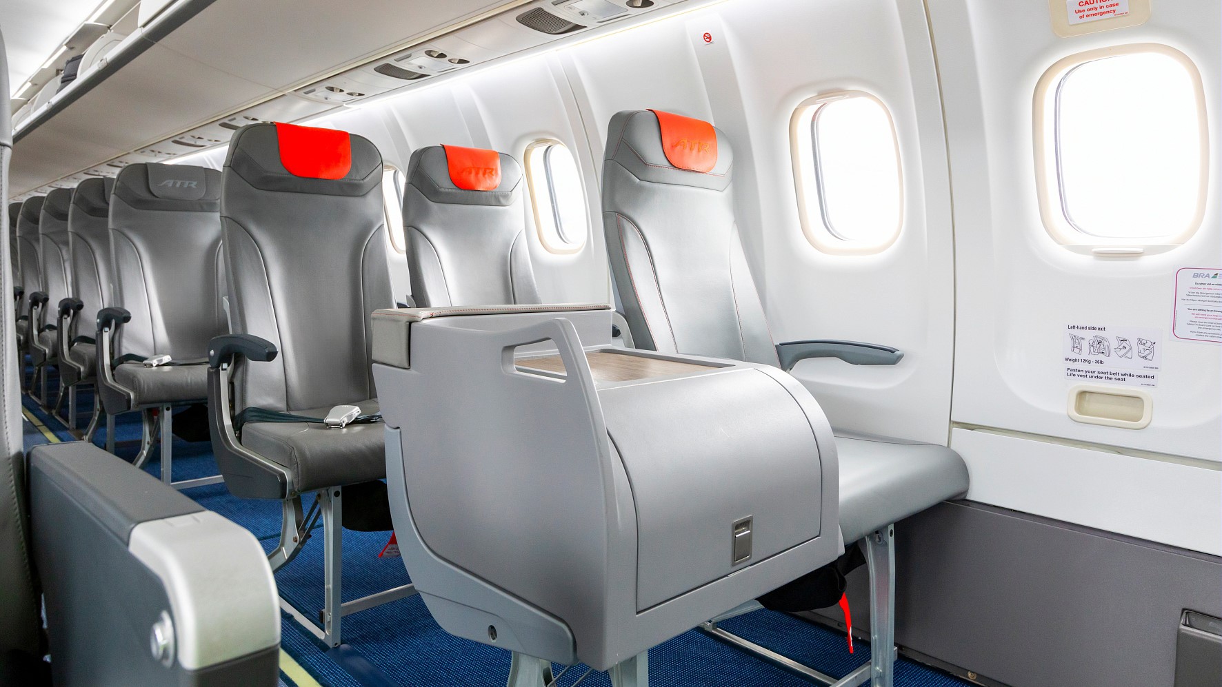 ATR : deux ATR 72‑600 pour Air Congo et lancement de la classe Affaires X‑Space Table avec Air Cambodia 1 Air Journal