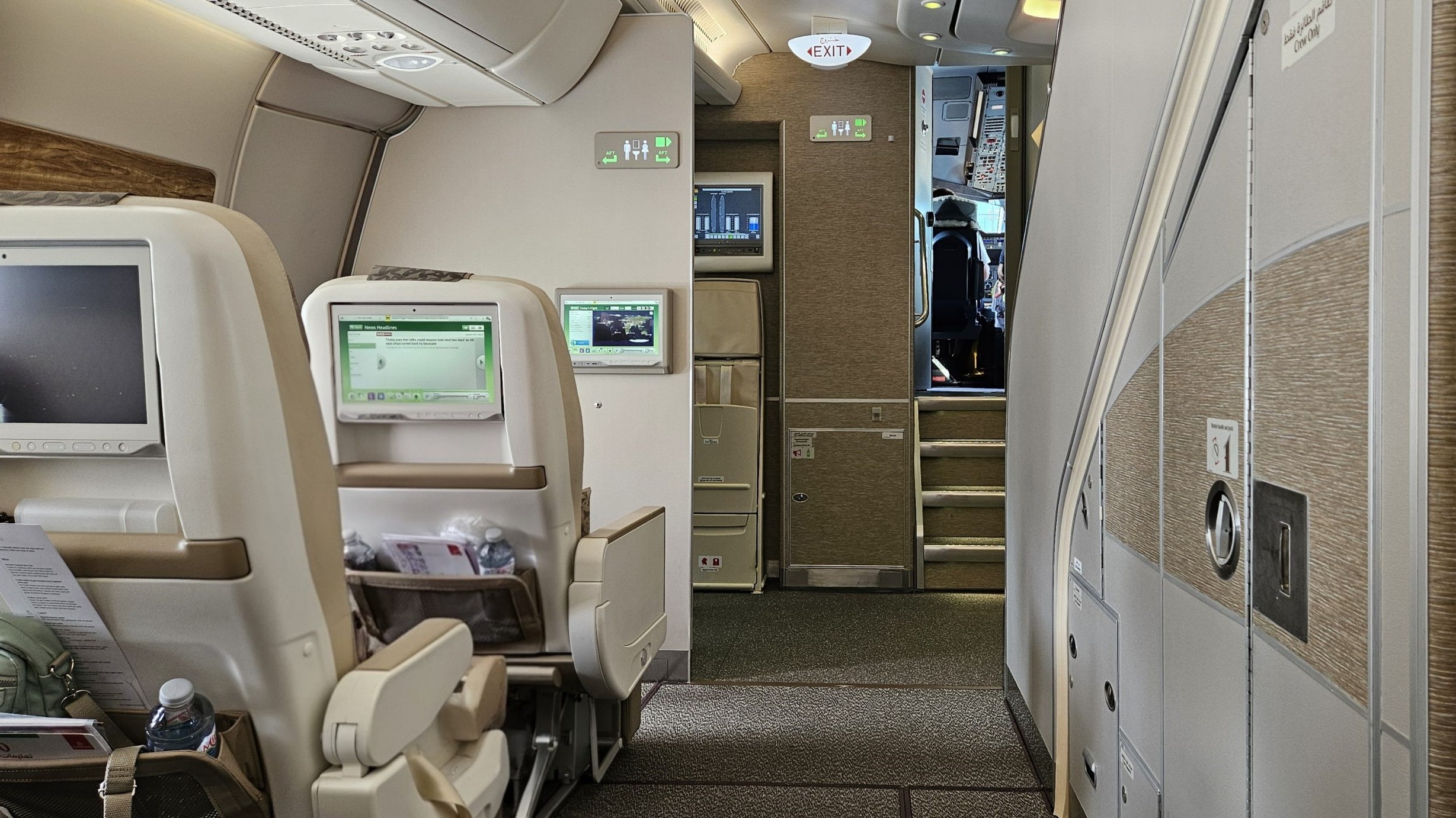 Carnet de voyage : la classe Economie Premium d’Emirates en conditions réelles sur Airbus A380 3 Air Journal Carnet de voyage : la classe Economie Premium d’Emirates en conditions réelles sur Airbus A380 3 Air Journal