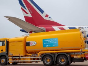 
Réunis sous la bannière du lobby Airlines for Europe (A4E), les dirigeants des principaux groupes aériens européens — IAG (