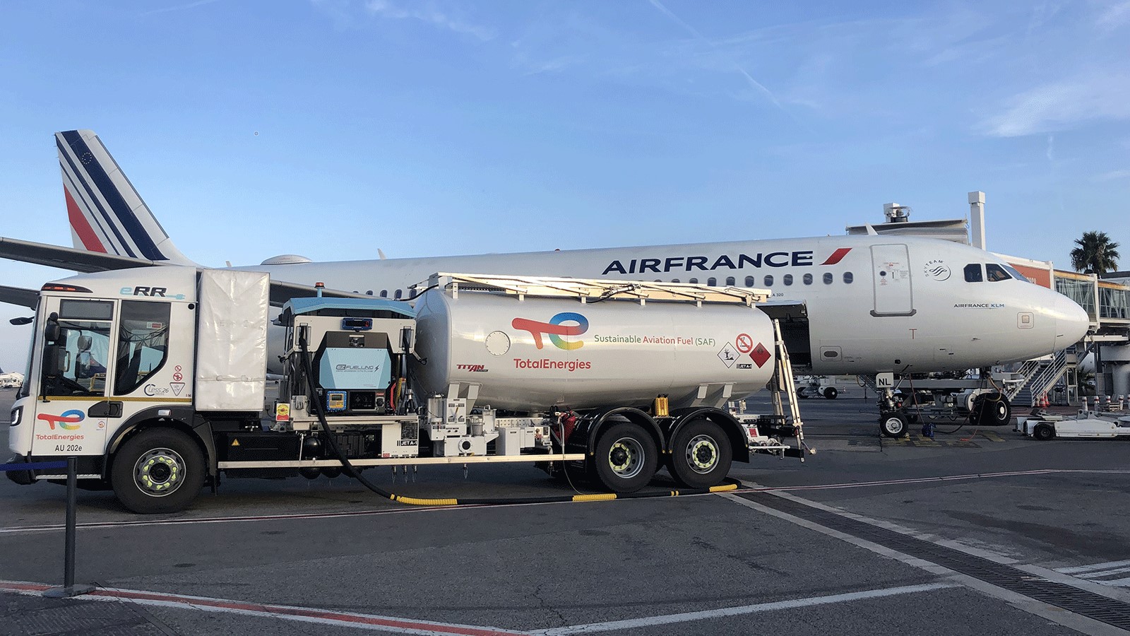 Carburant d’aviation durable : le patron de TotalEnergies mise sur un assouplissement en Europe
