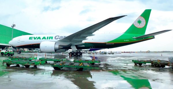
EVA Air renforce encore son positionnement sur le marché du fret spécialisé en devenant l’une des très rares compagnies au 