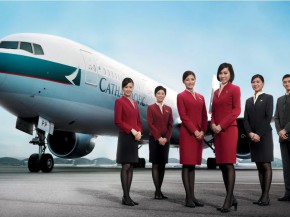 À l’issue d’âpres négociations menées par leur syndicat, les hôtesses de l’air de la compagnie hongkongaise Cathay Paci