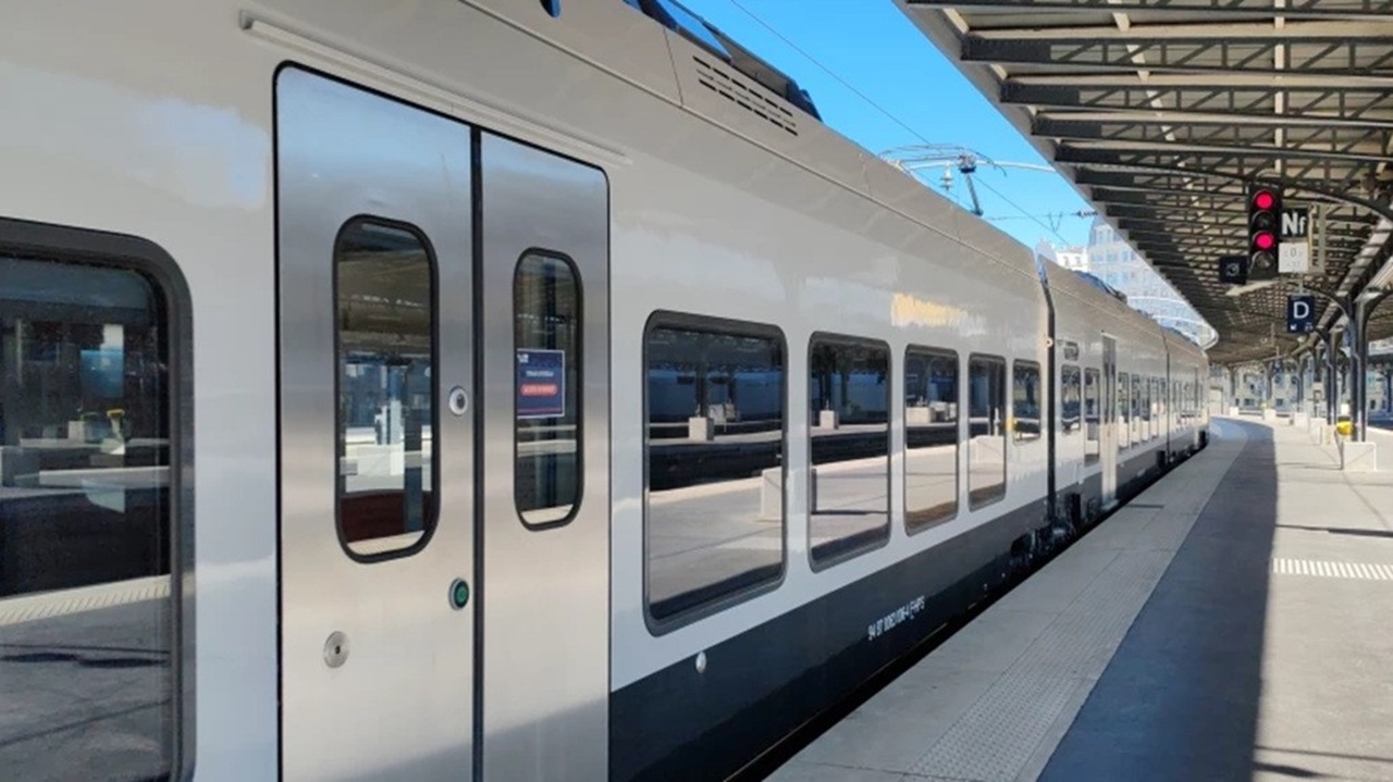 CDG Express : à un an du lancement, l'exploitant Hello Paris dévoile ses trains 2 Air Journal