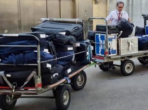 
Selon le rapport   Baggage IT Insights » 2026 de SITA, quelque 24  millions de bagages enregistrés en soute ont été pe