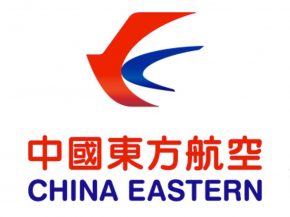 Après un Dreamliner de Norwegian qui lâche des débris métalliques sur Rome, c est au tour d un Boeing 777-300 de China Eastern