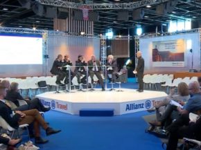 Cinq dirigeants de compagnies aériennes françaises, membres de la FNAM (Fédération Nationale de l’Aviation Marchande, qui re