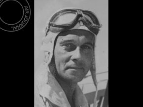 
Histoire de l’aviation – 21 février 1952. Engagé dans une mission de convoyage, l’aviateur de nationalité française C