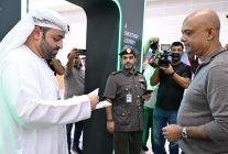 
À l’aéroport international de Dubaï (DXB), les passagers peuvent désormais être contrôlés sans passer systématiquement 