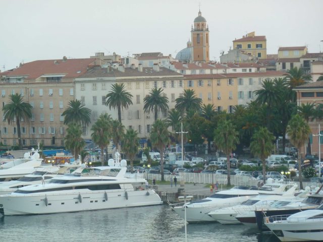 La Corse va limiter le nombre de visiteurs sur certains sites touristiques 25 Air Journal