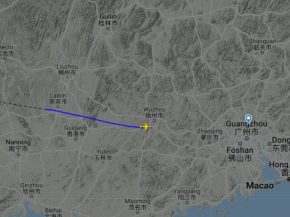 
Vingt-quatre heures après le crash du Boeing 737-800 de China Eastern Airlines, les causes de la catastrophe restent inconnues e