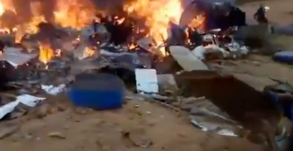 Un avion Douglas DC-3 de la compagnie vénézuélienne Laser Airlines s’est écrasé hier à Meta, en Colombie, tuant 14 pe