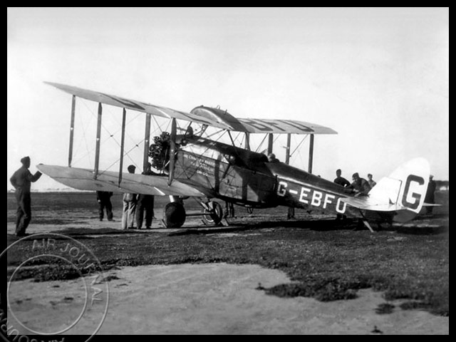 Le 1er octobre 1926 dans le ciel : Cobham revient à Londres￼