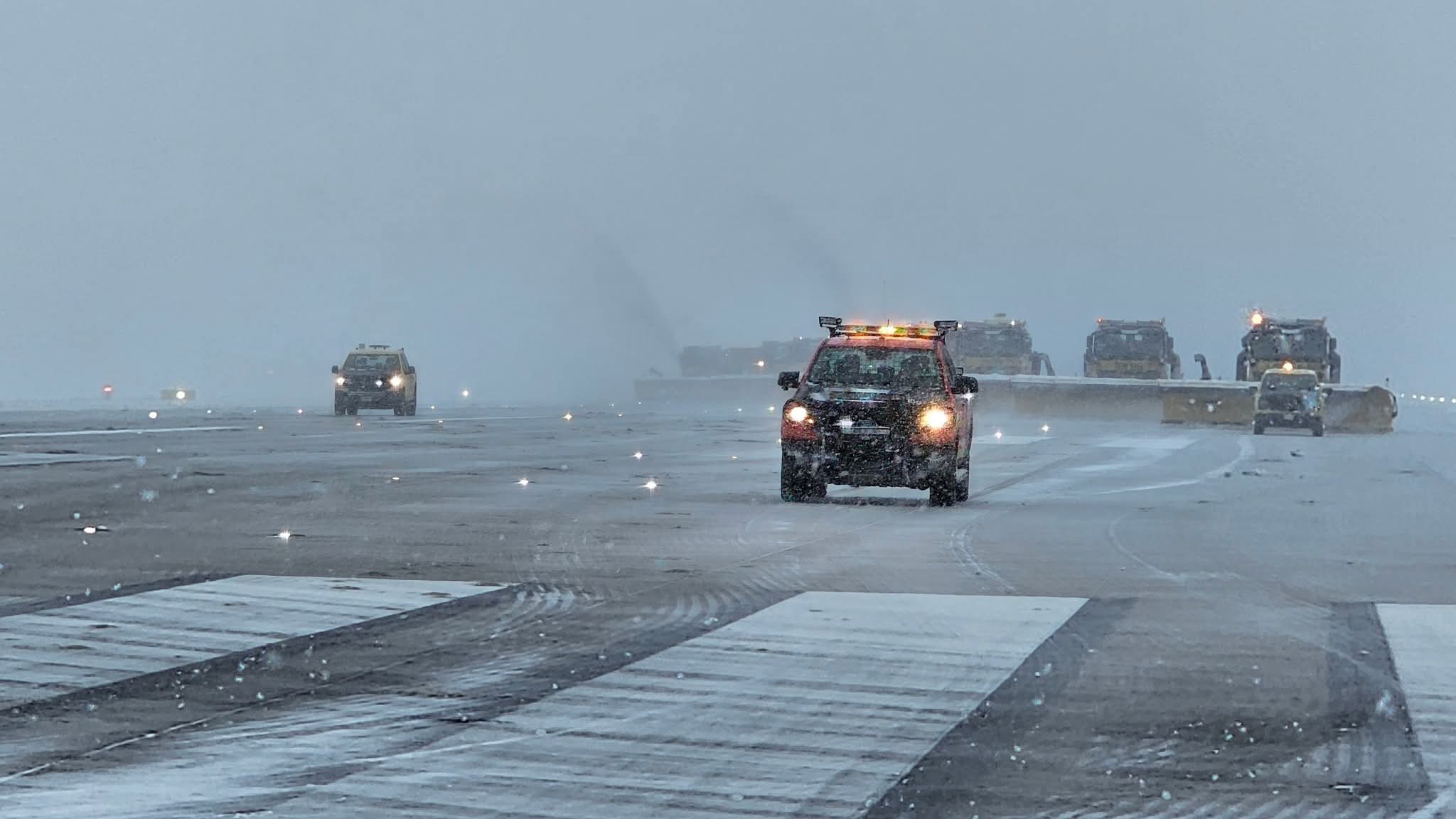 Tempête hivernale aux États-Unis : des milliers de vols annulés, chaos dans les grands aéroports 1 Air Journal Tempête hivernale aux États-Unis : des milliers de vols annulés, chaos dans les grands aéroports 1 Air Journal