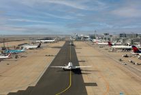 
En février 2026, l’aéroport de Francfort est resté quasi stable à 3,9 millions de passagers, un niveau similaire à celui